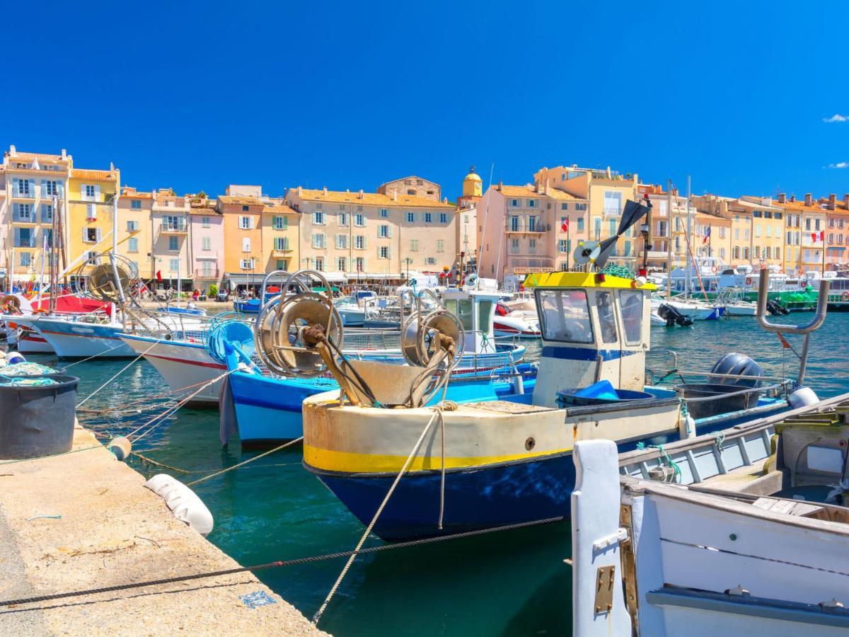 Apartment Rue Du Commandant Guichard By Interhome Saint Tropez Bagian luar foto
